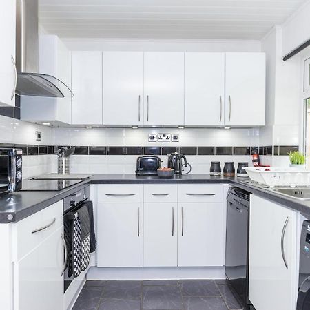 Capri 13 Sa - 3 Bedroom House Close To Loughborough University, Ev Car Facilities, Free Parking, Free Wifi - Ask For Contractor Rates! Exterior foto